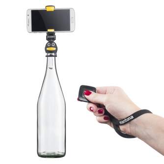 Smartphone Holders - mantona Smartph. Bottle Selfie Holde penguin - quick order from manufacturer