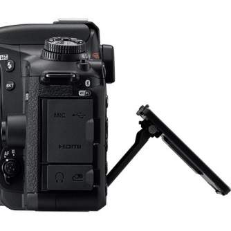Spoguļkameras - Nikon D7500 DSLR body DX-Format - ātri pasūtīt no ražotāja