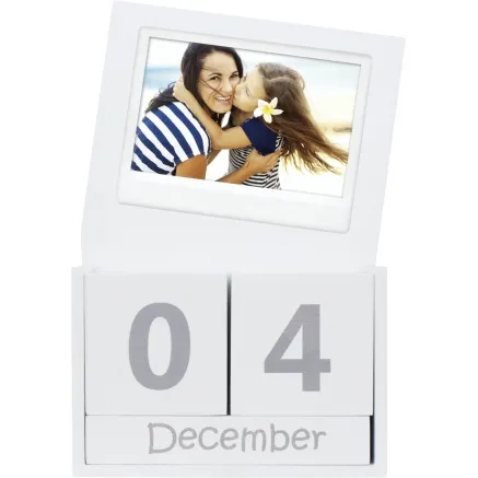 Fujifilm Instax calendar Cube Wide