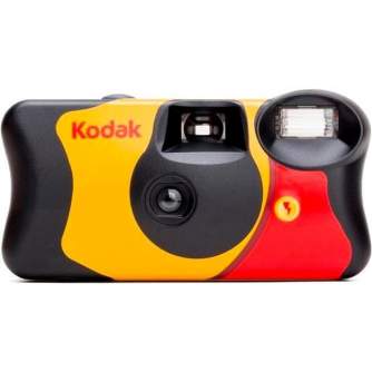 Плёночные фотоаппараты - KODAK FUNSAVER 27+12 shots flash disposable camera - купить сегодня в магазине и с доставкой