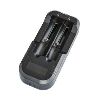 Kameras bateriju lādētāji - Walimex pro Dual Ladegerдt fьr Li-Ion Akku 18650 und 18350 - ātri pasūtīt no ražotāja