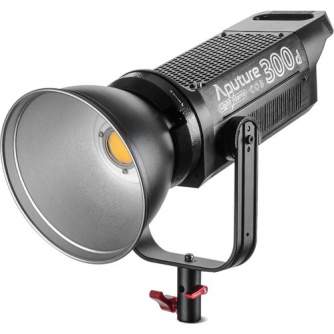 Video gaismas - Aputure COB C300D II 300W LED gaisma Noma