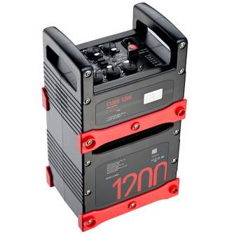 Studio Frashes with Power Packs - Bebob CUBE 1200 Multivoltage Li-Ion Battery 14.4V / 1176Wh - quick order from manufacturer