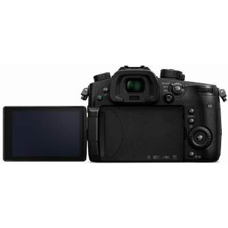 Беззеркальные камеры - Panasonic Lumix G DC-GH5M + Panasonic LUMIX G Vario 12-60mm f/3.5-5.6 Asph. Power O.I.S (H-FS12060) (Blac
