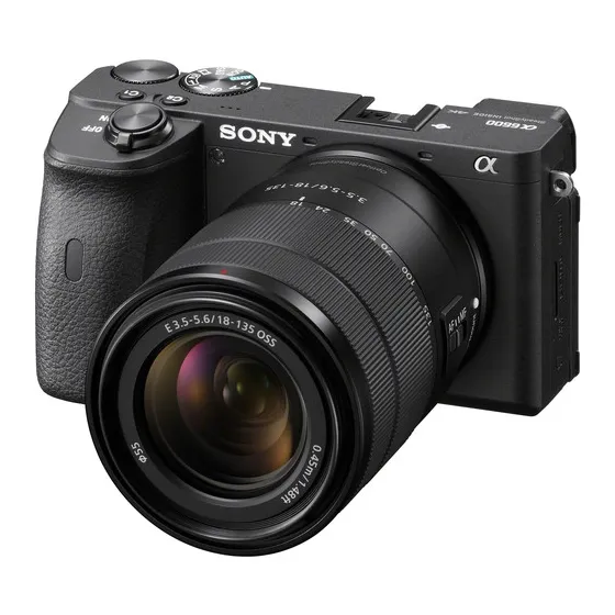 Sony Alpha a6600 bezspoguļa kamera ar objektīvu Sigma 18-50mm F2.8 noma