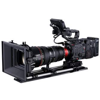 Cinema Pro видео камеры - Canon EOS C300 Mark III Cinema Camera Body - быстрый заказ от производителя