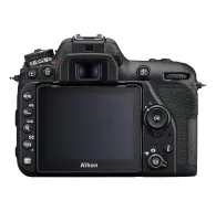 Nikon D7500 + AF-S 18-105 ED VR