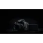Цифровая зеркальная камера Canon EOS 850D с объективом EF-S 18-135mm f/3.5-5.6 IS USM, вид спереди и сверху, черный корпус, выдвинутый объектив для универсальной фотографии и видеосъемки