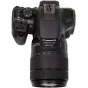 Canon EOS 850D с объективом EF-S 18-135mm f/3.5-5.6 IS USM, вид сверху и сзади, панель управления и детали объектива