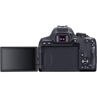 Spoguļkameras - Canon EOS 850D ar EF-S USM 18-135mm f/3.5-5.6 - perc šodien veikalā un ar piegādi