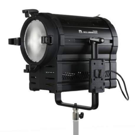 Falcon Eyes Bi-Color LED Spot Lamp Dimmable DLL-3000TDX on 230V