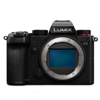 Беззеркальные камеры - Panasonic Lumix S5 Body + R-2060 (DC-S5KE-K) - быстрый заказ от производителя