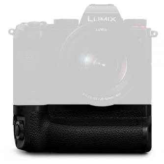 Kameru bateriju gripi - Panasonic DMW-BGS5E Battery Grip for LUMIX S5 - ātri pasūtīt no ražotāja