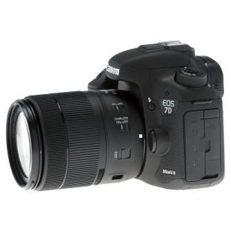 Photo & Video Equipment - Canon EOS 7D Mark II DSLR camera rent