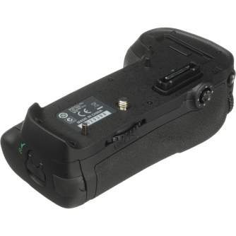 Camera Grips - Nikon MB-D12 Battery grip (D800, D800E, D810, D810A) - quick order from manufacturer