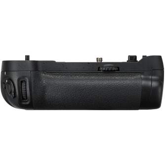 Camera Grips - Nikon MB-D17 Battery grip (D500) - quick order from manufacturer