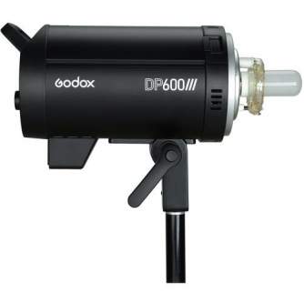 Studijas zibspuldzes - Godox lampa DP600III - perc šodien veikalā un ar piegādi