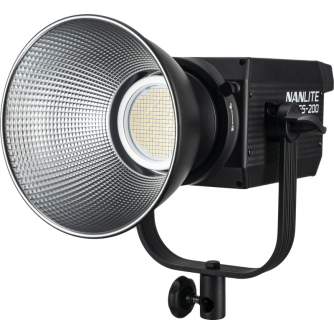 LED gaismas komplekti - NANLITE FS-200 LED 2 LIGHT KIT WITH STAND FS-200 2KIT-S-LS - perc šodien veikalā un ar piegādi