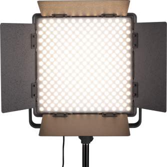 LED Light Set - KIT NANLITE 3 LIGHT KIT 600CSA W/TROLLEY CASE & LIGHT STAND 117092 - quick order from manufacturer