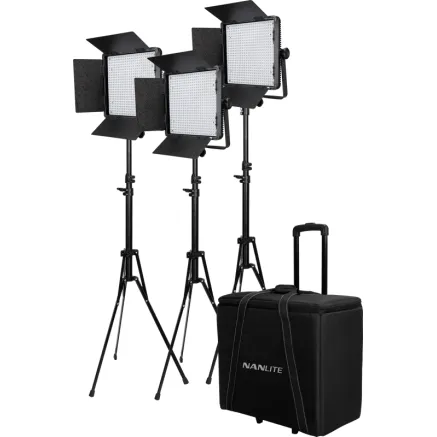 KIT NANLITE 3 LIGHT KIT 600DSA W/TROLLEY CASE & LIGHT STAND 117097