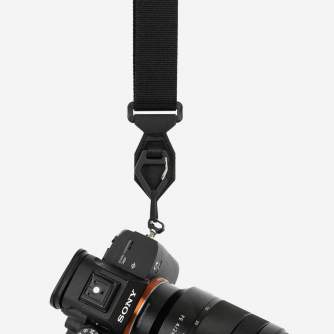 Ремни и держатели для камеры - Wandrd Wrist Strap - быстрый заказ от производителя