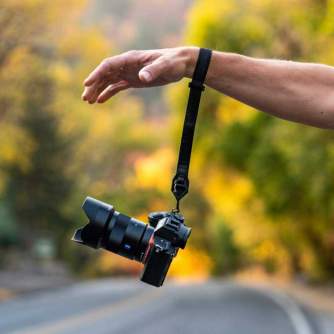 Ремни и держатели для камеры - Wandrd Wrist Strap - быстрый заказ от производителя