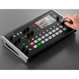 Video mixer - Roland V-8HD Video Mixer - быстрый заказ от производителя
