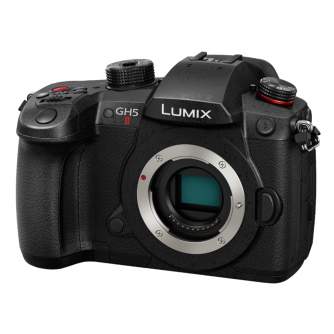 Беззеркальные камеры - Panasonic Premium Panasonic LUMIX GH5 II Body (DC-GH5M2E) - быстрый заказ от производителя