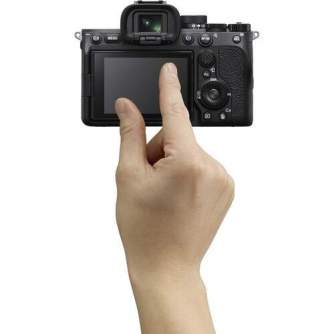Беззеркальные камеры - Sony A7 IV body 33MP 4K 60p 4:2:2 ISO 51200 - купить сегодня в магазине и с доставкой