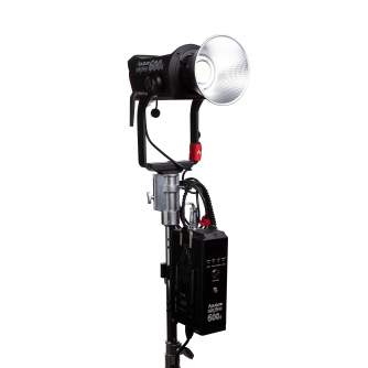 Monolight Style - Aputure Light Storm 600d basic 600w COB LED V-mount EU - buy today in store and with delivery