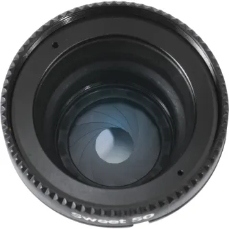 Special Effects Lenses - Lensbaby Sweet 50 Optic Lens - Illuminate with Dreamy Blur - quick order from manufacturer