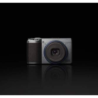 Компактные камеры - RICOH/PENTAX RICOH GRIIIX URBAN EDITION + GC11 115700 - быстрый заказ от производителя