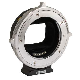 Адаптеры - Metabones EF Lens to RF-mount T CINE Adapter (EOS R) - быстрый заказ от производителя