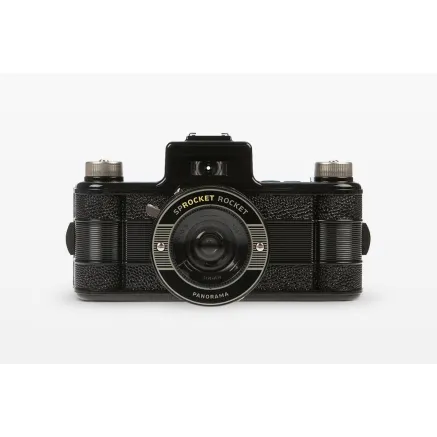 Lomography Sprocket Rocket 35mm Panoramic filmu kamera