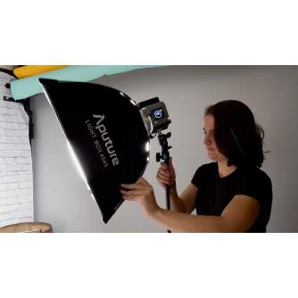 Softboxes - Aputure Light Box 45x45cm softbox Bowens Mount w. grid - buy today in store and with delivery