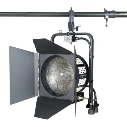 NANLUX FL-35 FRESNEL LENS WITH POLE-OPERATED YOKE FL-35-PO