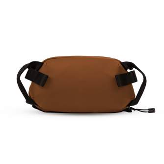 Belt Bags - Wandrd Tech Pouch Medium - orange - quick order from manufacturer