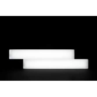 LED палки - Aputure INFINIBAR PB6 8-Light Kit with 2ft (60cm) 14W RGBWW Full Color LED Pixel Bar - быстрый заказ от производител
