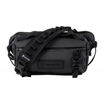 Shoulder Bags - Photo Bag Wandrd Rogue Sling 9L - black - buy today in store and with delivery