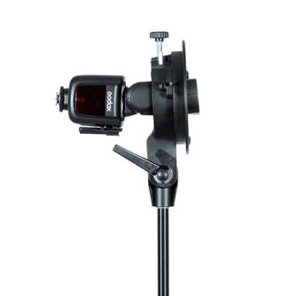 Piederumi kameru zibspuldzēm - Godox S-type Bracket Bowens + Softbox 80x80cm - ātri pasūtīt no ražotāja