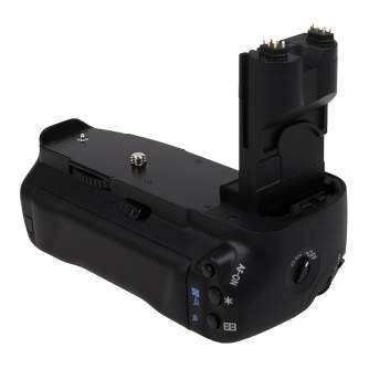 Kameru bateriju gripi - Meike Battery Grip Canon EOS 7D (BG-E7) - perc šodien veikalā un ar piegādi