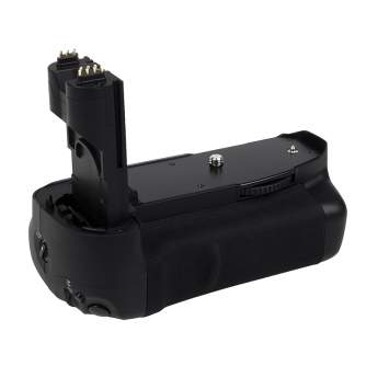 Kameru bateriju gripi - Meike Battery Grip Canon EOS 7D (BG-E7) - perc šodien veikalā un ar piegādi