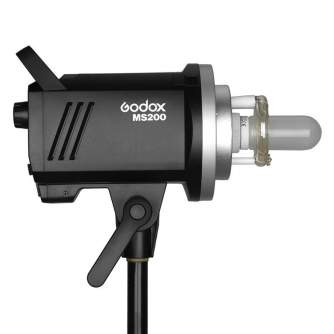 Studijas zibspuldžu komplekti - Godox MS200-F Kit - ātri pasūtīt no ražotāja