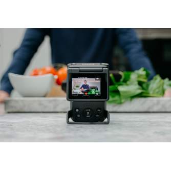 Video Cameras - Canon PowerShot V10 Black vlog Advanced kt - quick order from manufacturer