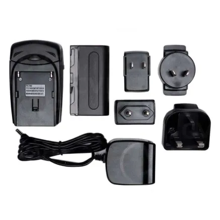 SmallHD Battery & Charger Kit with 4 International AC Plugs PWR-BATT-KIT-LSERIES-2