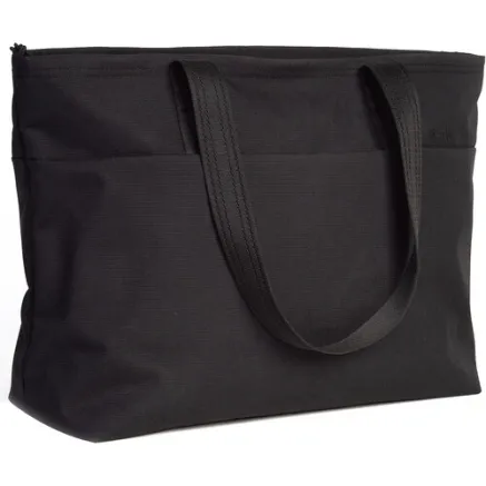 Moment MTW Tote 19L - Black 106-140