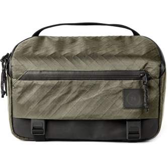 Moment Rugged Camera Sling - 10L - NorthPak Olive 106-147