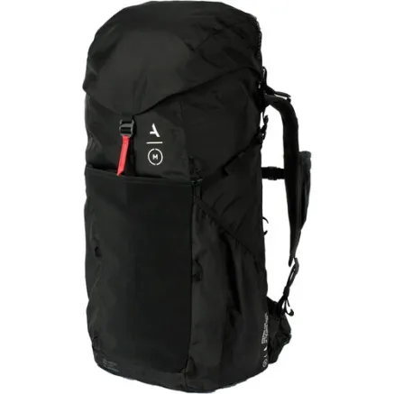 Moment Strohl Mountain Light 45L Backpack, Medium, Black 106-157