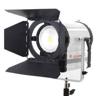 Sortimenta jaunumi - Falcon Eyes Bi-Color LED Spot Lamp CLL-4800TDX with free Octabox & Honeycomb - ātri pasūtīt no ražotāja