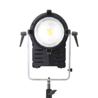 Sortimenta jaunumi - Falcon Eyes Bi-Color LED Spot Lamp CLL-4800TDX with free Octabox & Honeycomb - ātri pasūtīt no ražotāja